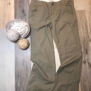 Banana Republic Women’s cargo pants size 6 EUC